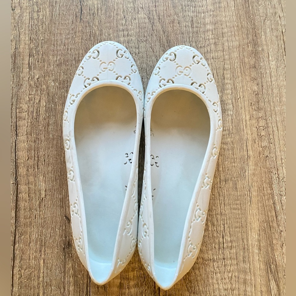 Gucci ballerina flats